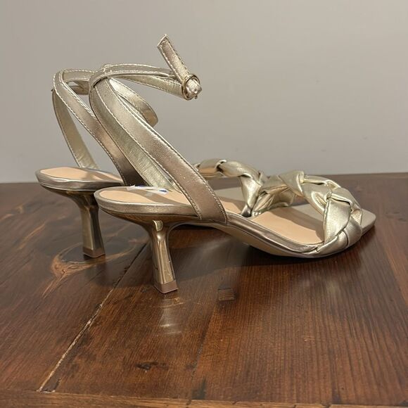 NWOT Unisa Braided Gold Ankle Strap Heels Size 6.5 - Picture 4 of 9